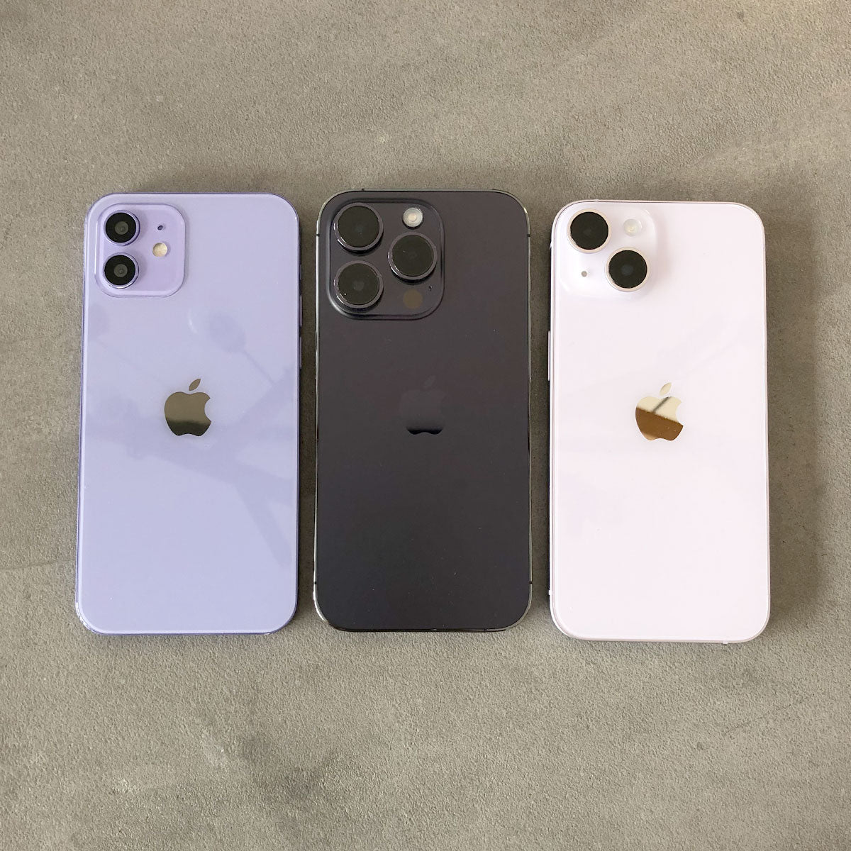 iPhone14Pro_14ProMaxのディープパープルに合うスマホケースおすすめ！