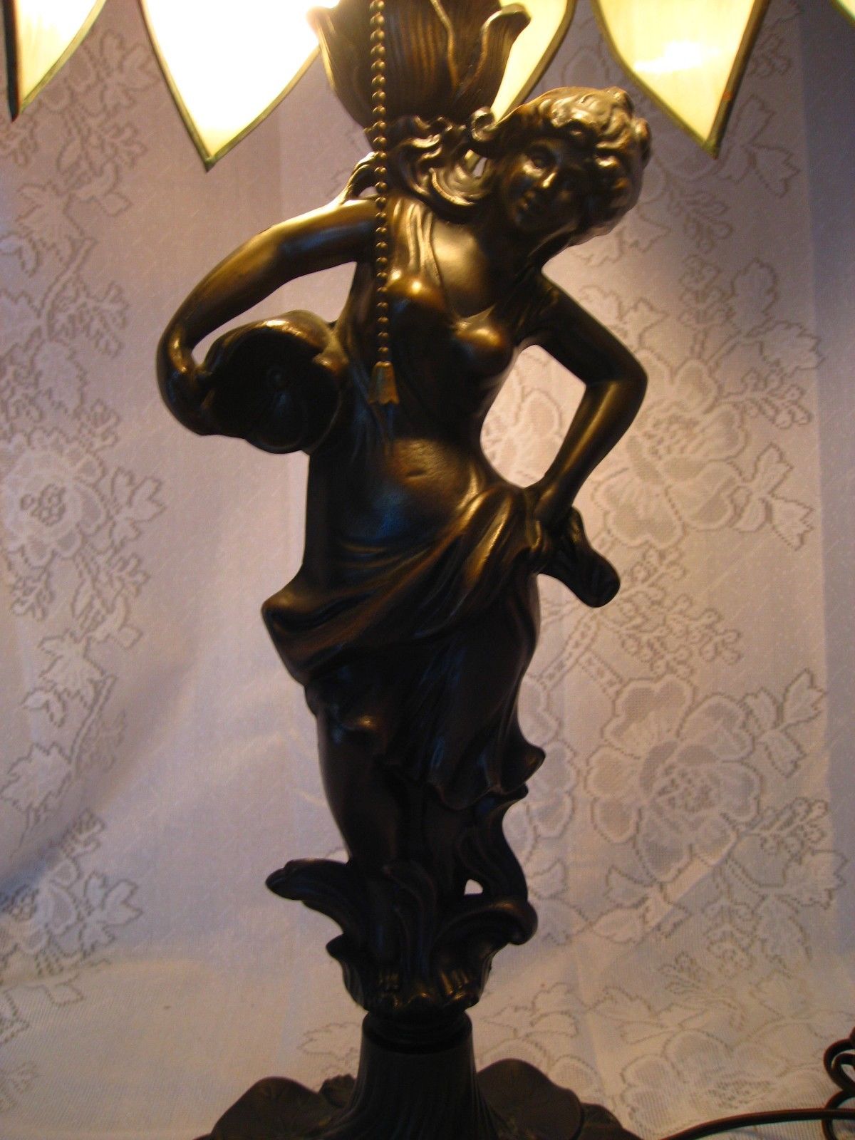 アールデコスタイル女性像ランプ アールデコスタイル女性像ランプ