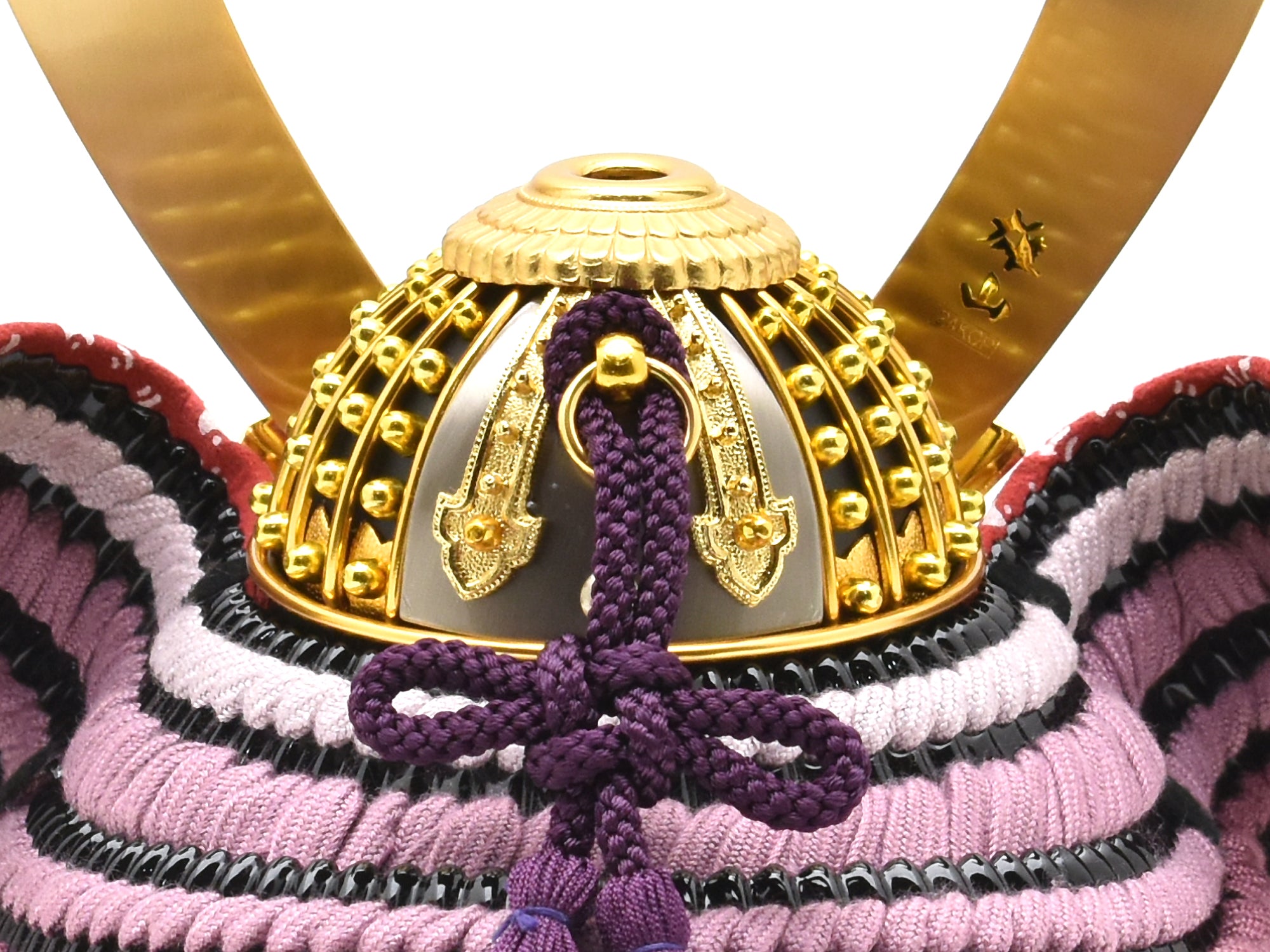 五月人形 兜 / 鈴甲子雄山 / 紫裾濃威8号 – 人形の鯉徳 オンラインショップ