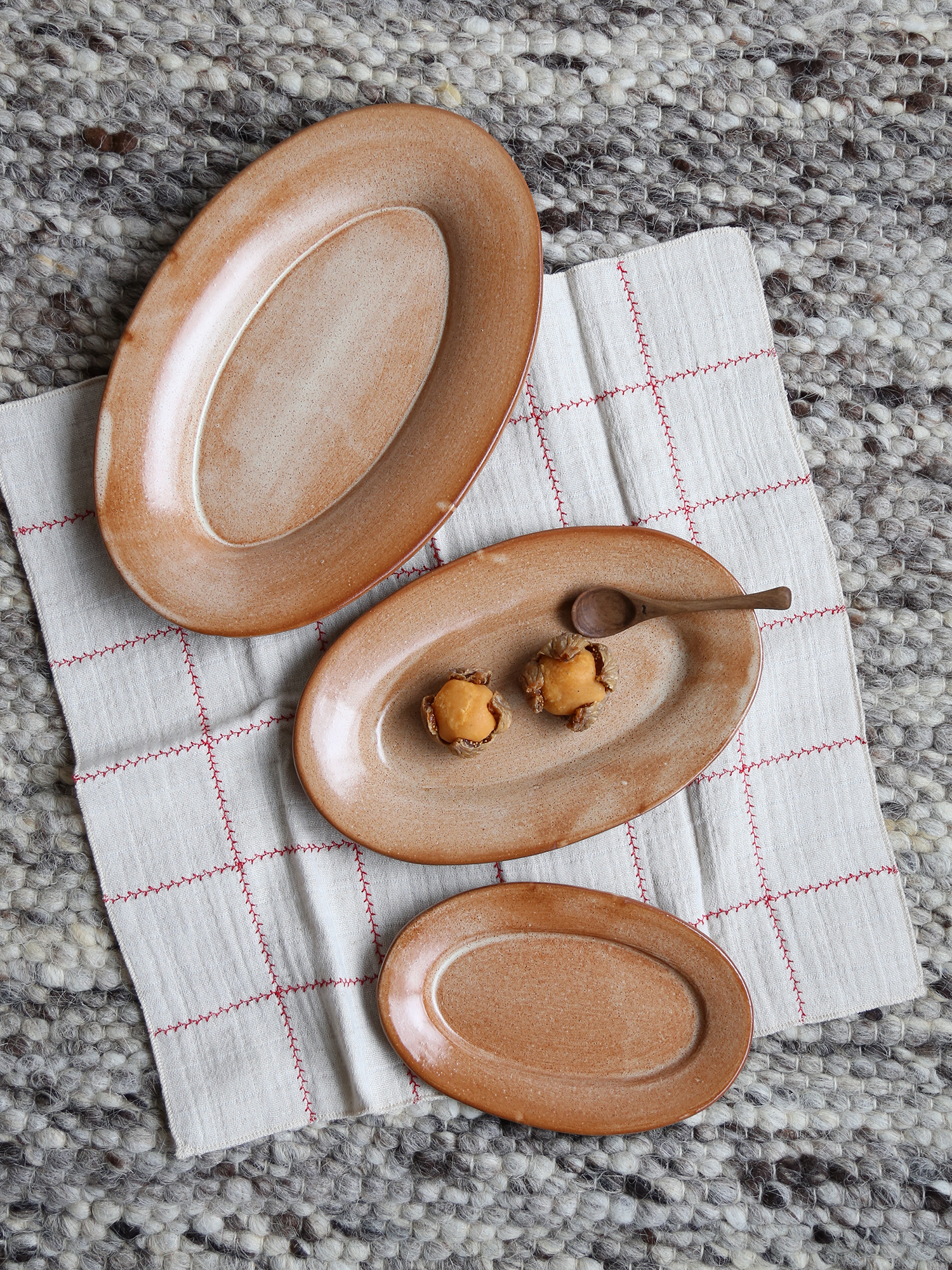 CERAMICA DE MAFRA オーバル皿M – FOOD ORCHESTRA