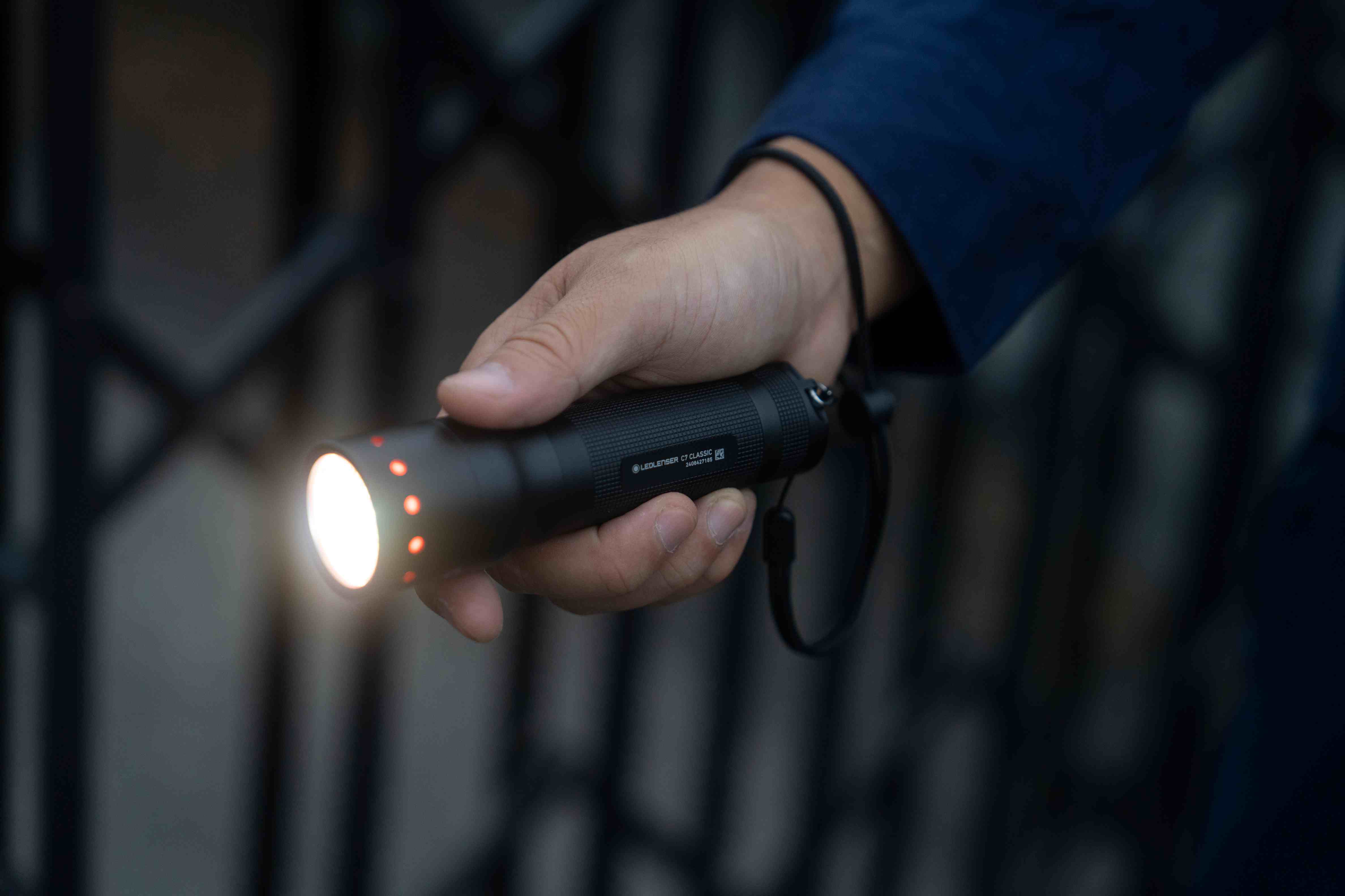 Ledlenser C7 Classic ｜フラッシュライト｜レッドレンザー公式