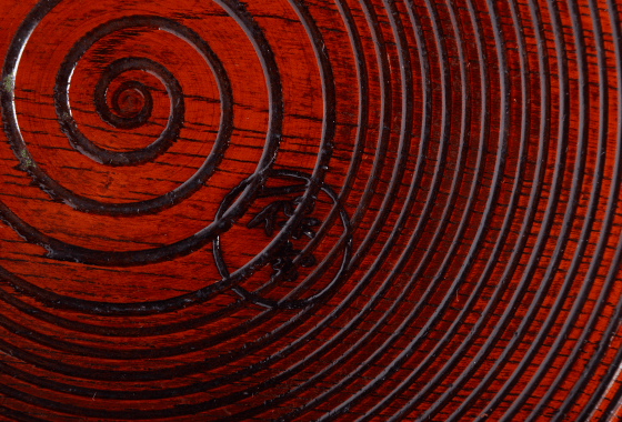 欅拭漆丸盆 – 一保堂茶舗