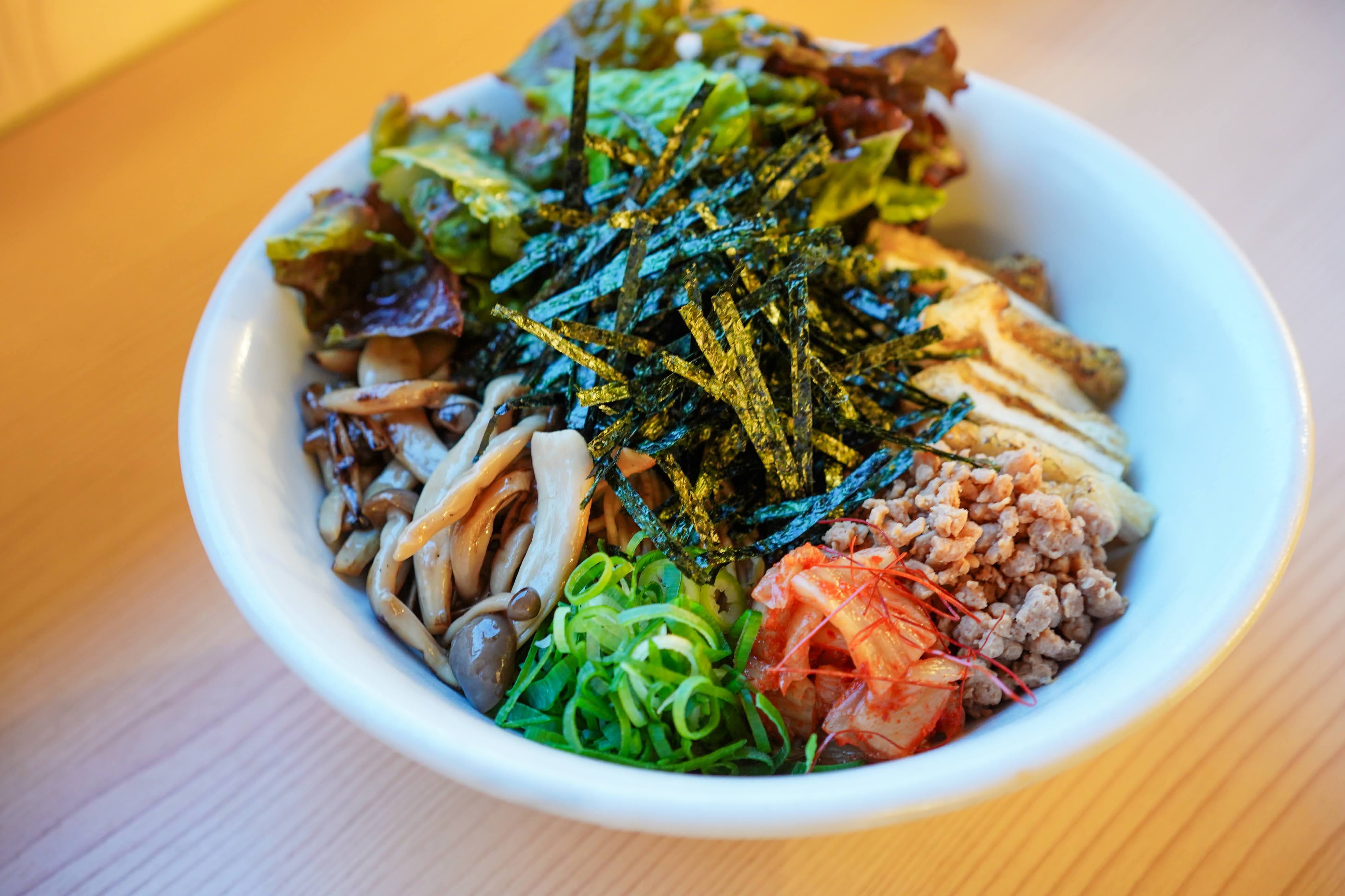 森修焼 ひかりのプレート おいちーこ【コラボ商品】 – ゆにわマート