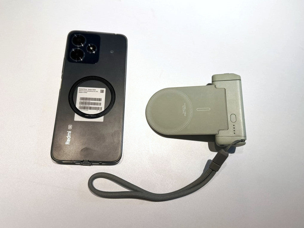 PGYTECHからスマホ撮影の効率を上げるグリップとライトが新登場