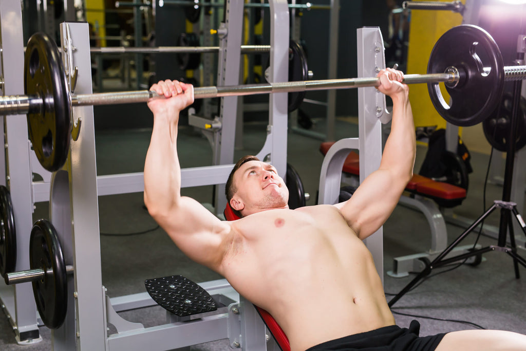 ハーフラックならベンチプレスも可能！選び方やおすすめの筋トレ