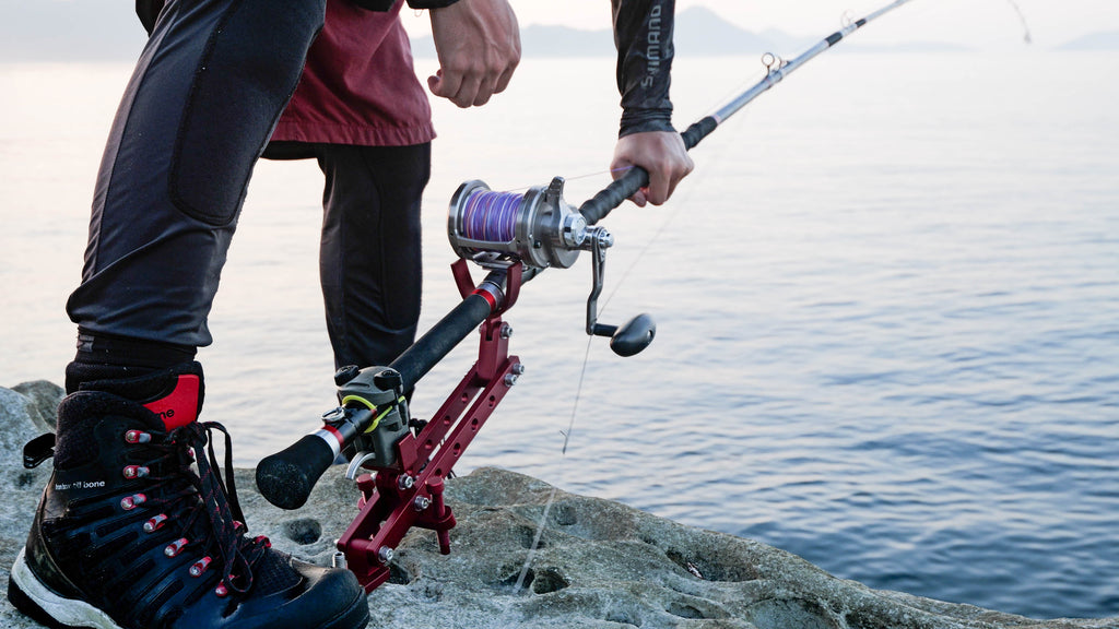 磯】クエ釣りに向いた大型両軸リールとは？各メーカーごとの特性や