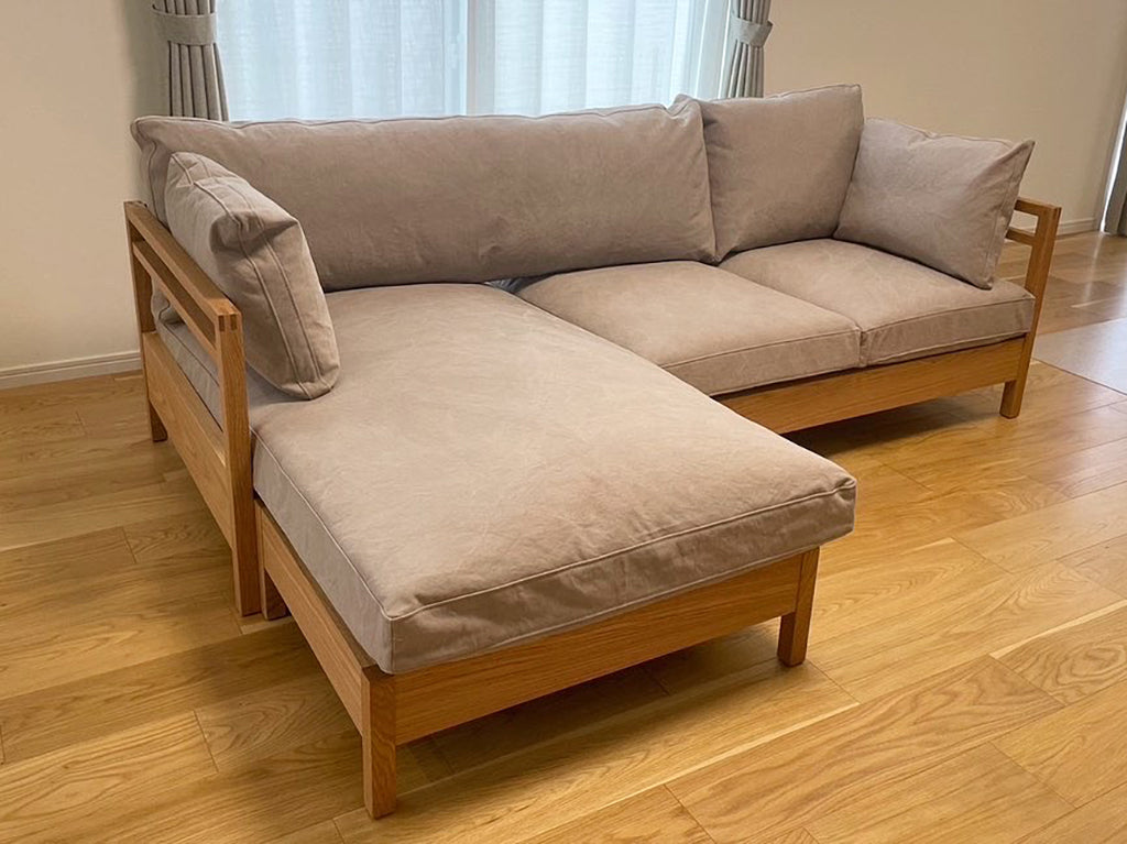 無垢材を使用した美しい直線ラインのソファ – FELICE.ONLINE