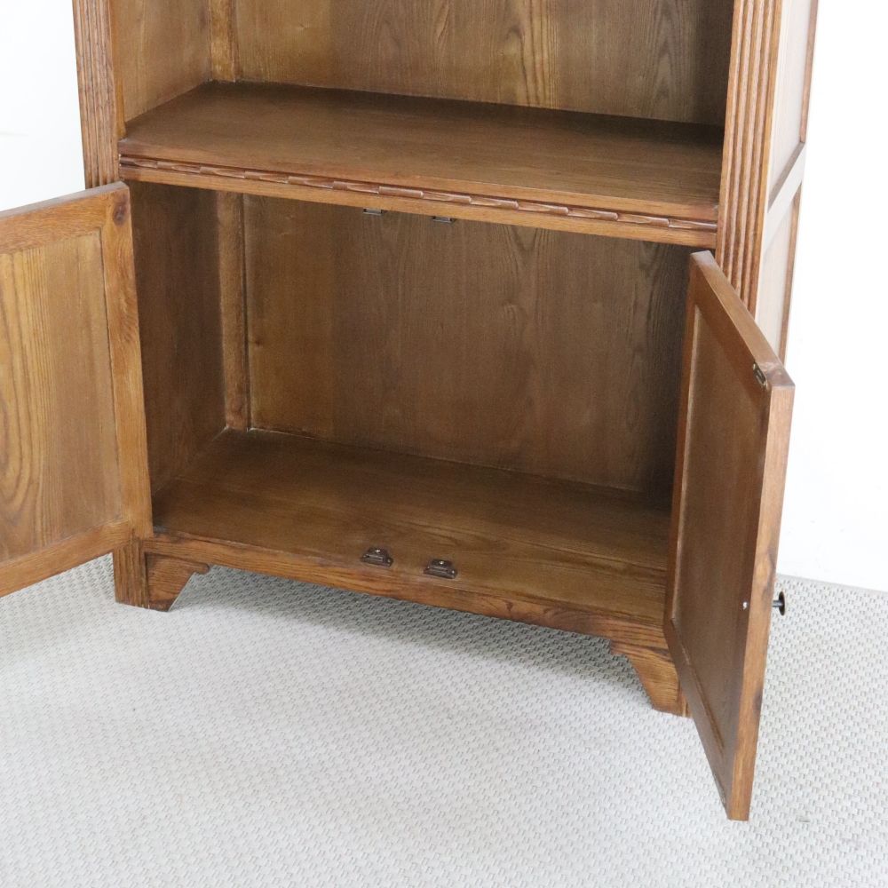 装飾もオシャレです♪ アンティーク調ブックシェルフ EB1-177015