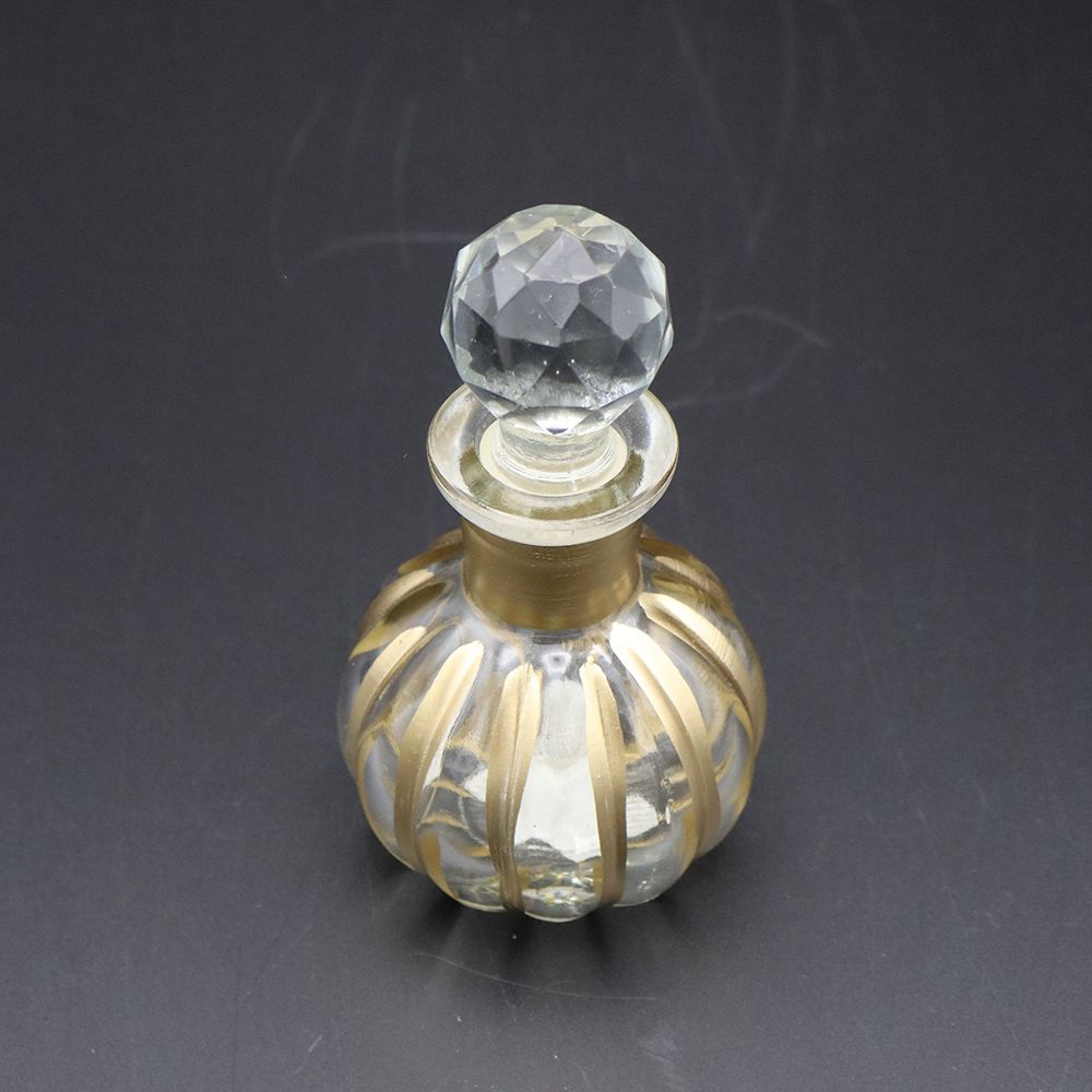 可愛らしい丸い形♪ ガラス香水ビン TO1-M15-1052 – アンティーク家具