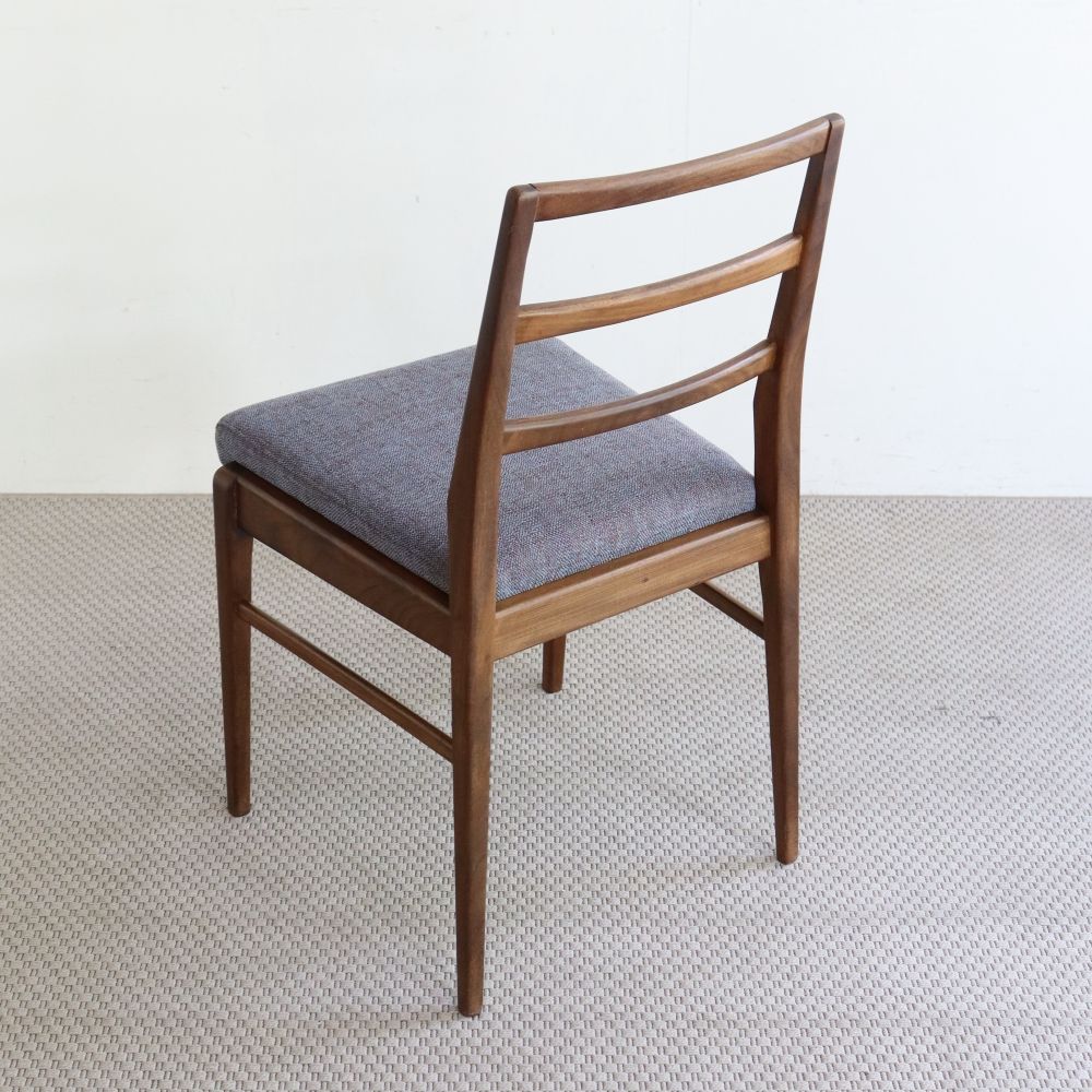 チーク材の心地よい手触り♪ ダイニングチェア VC106-152