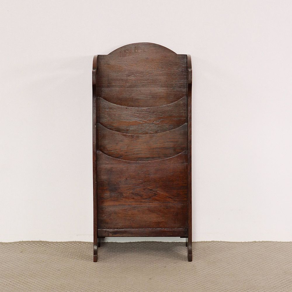 サッと手に取れて使いやすい♪ マガジンラック VC109-146