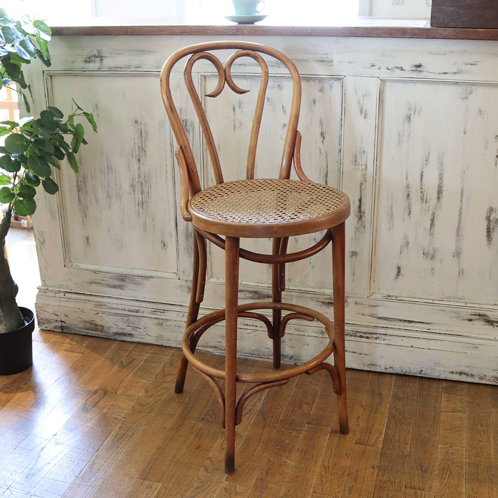 可愛いハートの曲げ細工♪ ベントウッドハイチェア VC110-201