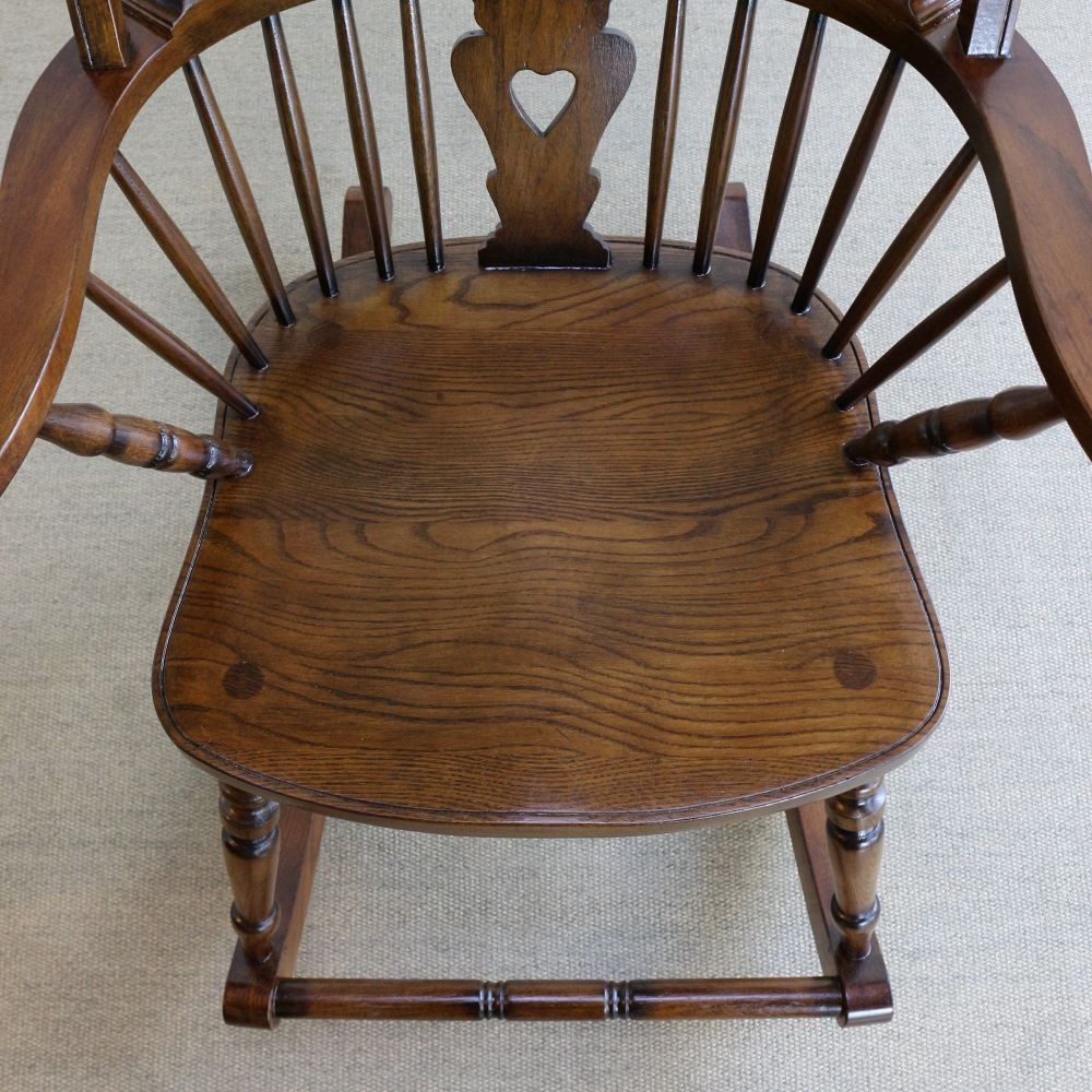 趣きのある佇まい♪ アンティーク風 ロッキングチェア MC2-JG329