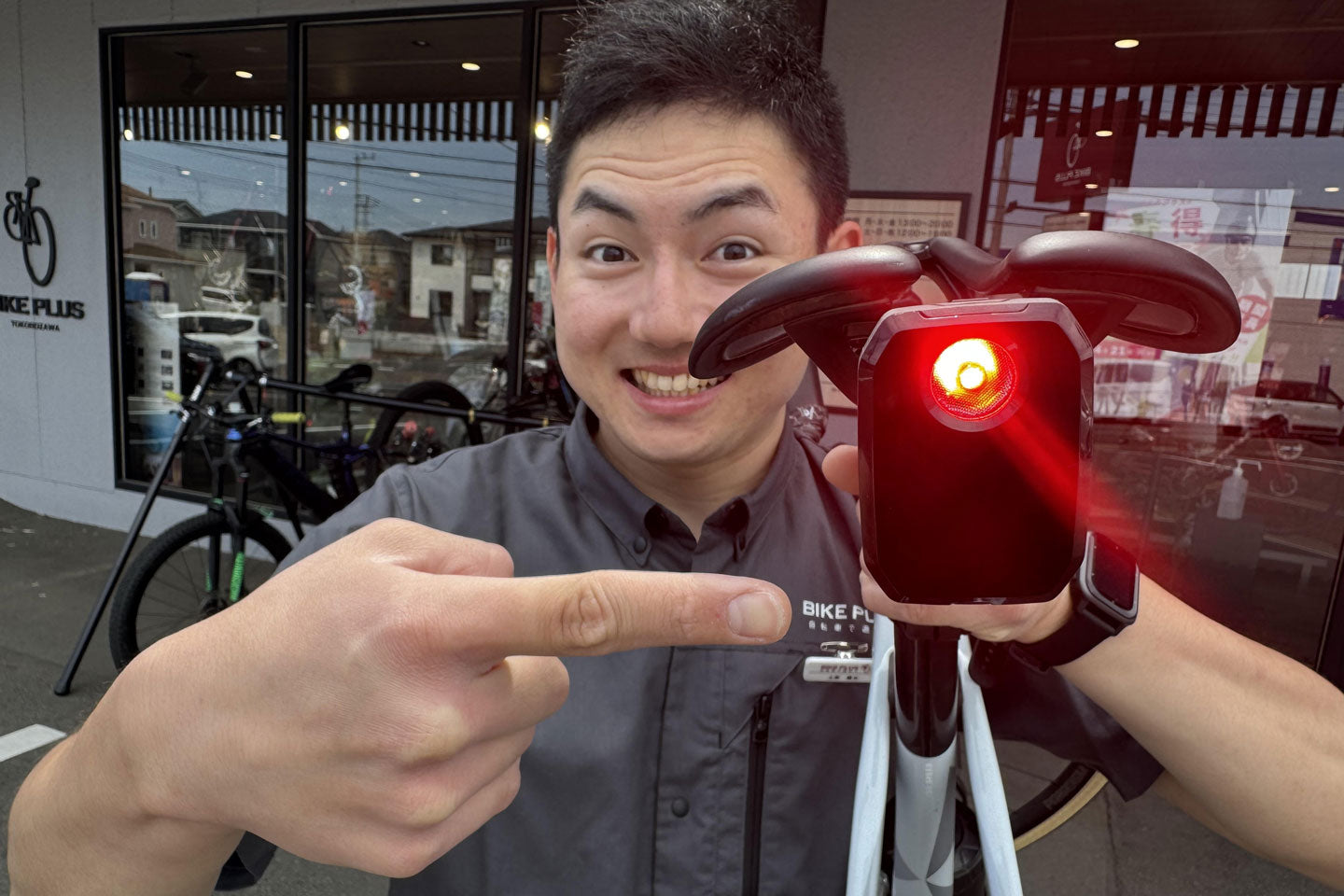 TREK 新型CARBACKレーダーリアライト最速レビュー！