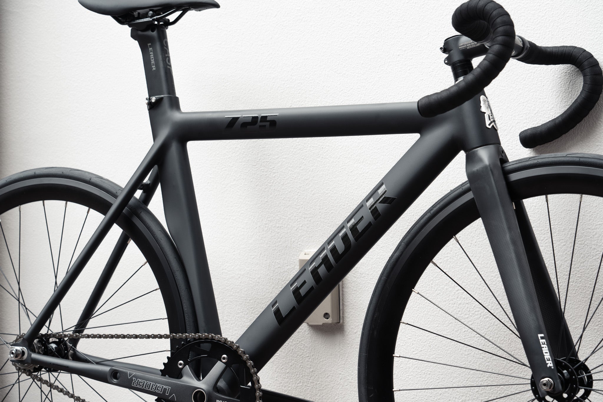 LEADER 725TR Complete Bike