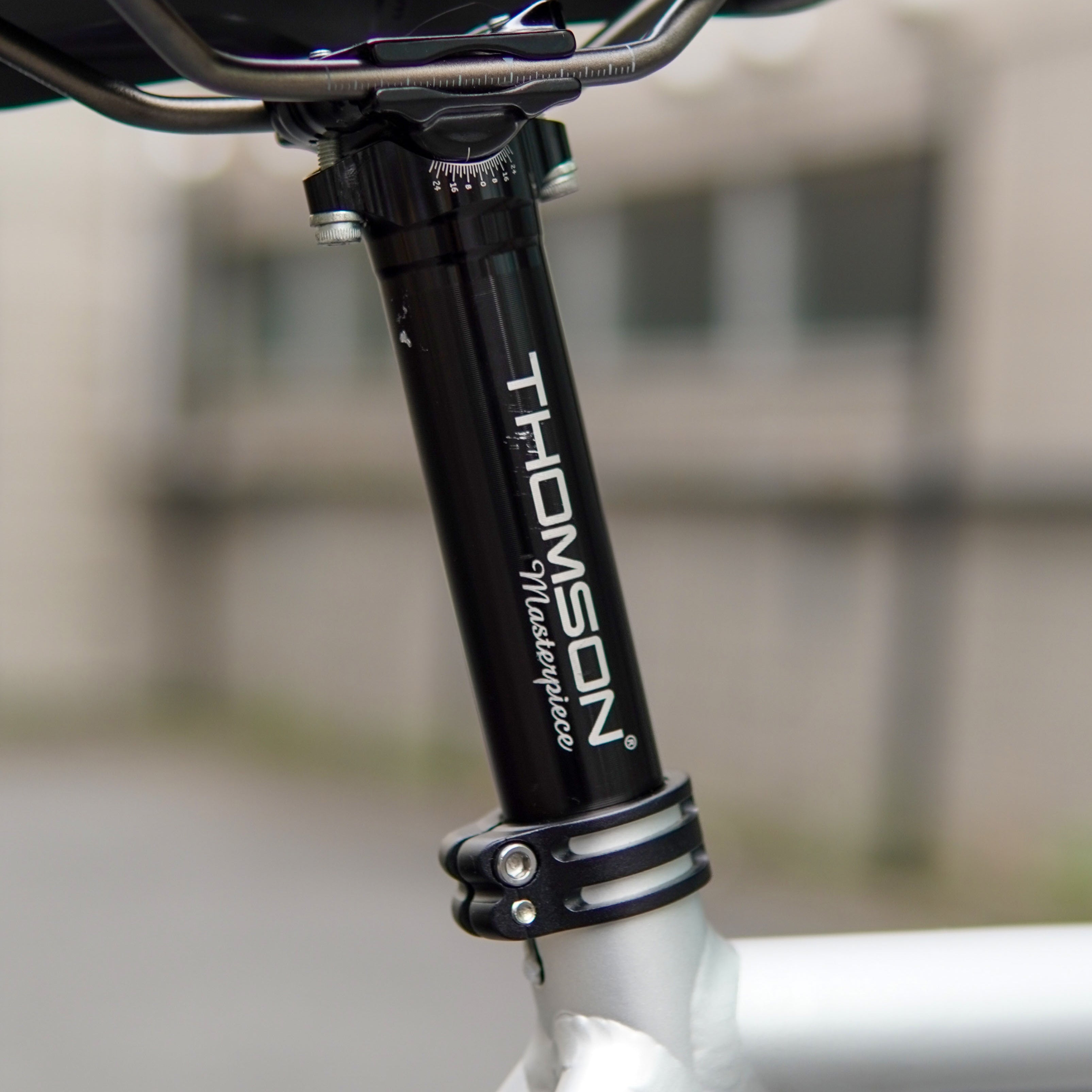 THOMSON MASTERPIECE SEATPOST Straight