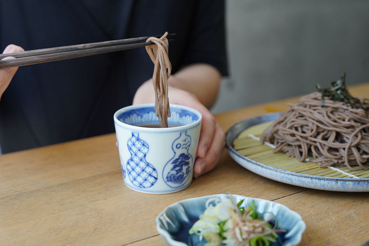 渓山窯 染付蛸唐草松竹梅5寸鉢(なます皿) - アメノイエ