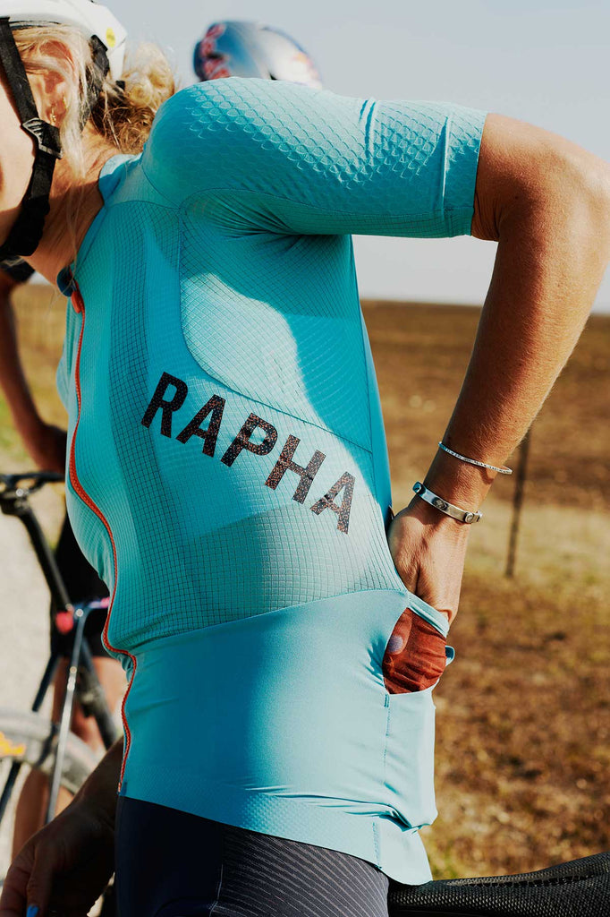 First Look: Rapha Pro Team Gravel Jersey – Rouleur