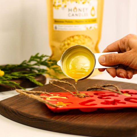 Turn Canadian Beeswax Pastilles into Natural Ornaments! – Honey