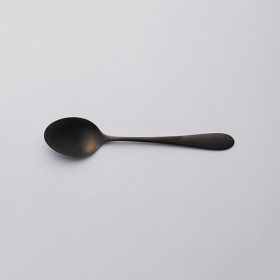 96（KURO） スプーン 大 (ざらざら) [6]｜Discover Japan 公式