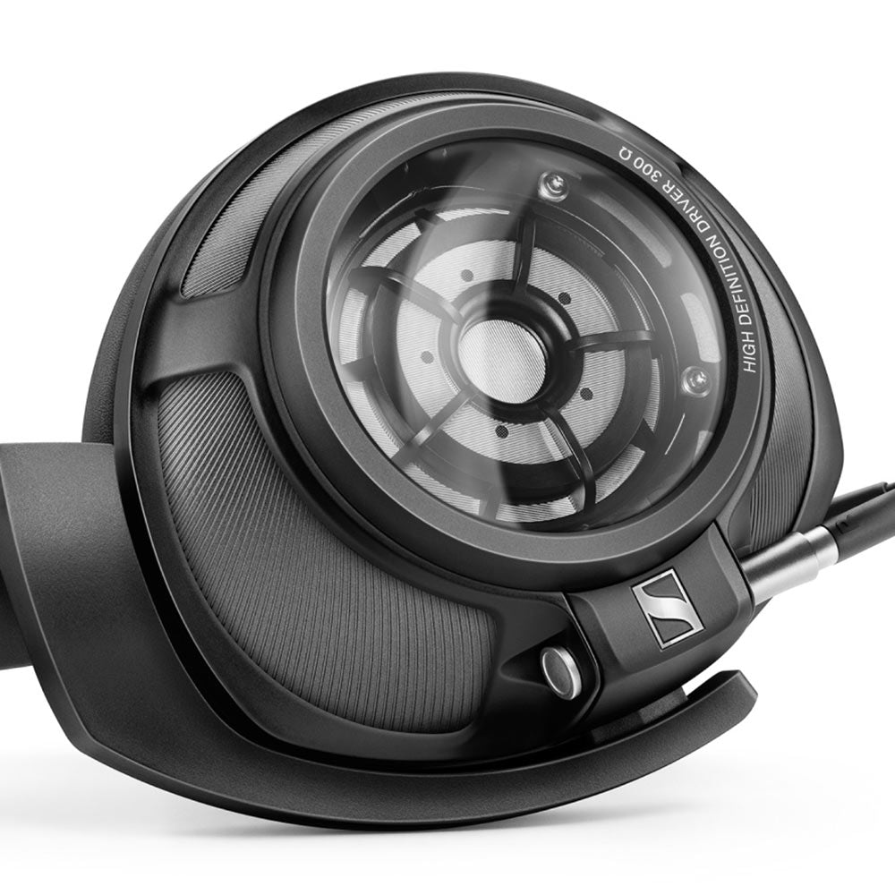 Sennheiser HD 820 Closed Audiophile Headphones | HeadAmp