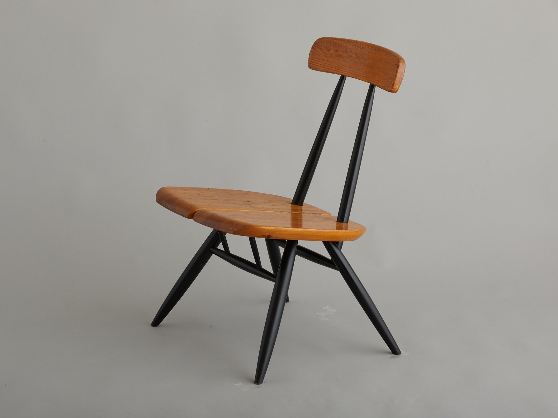 TAPIOVAARA STORY私たちの暮らしとタピオヴァーラ – Artek Tokyo Store