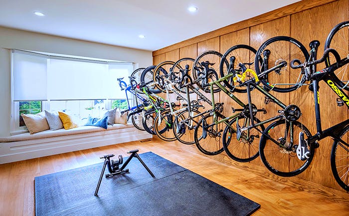 Steadyrackについて – 株式会社アドベンチャーエイド