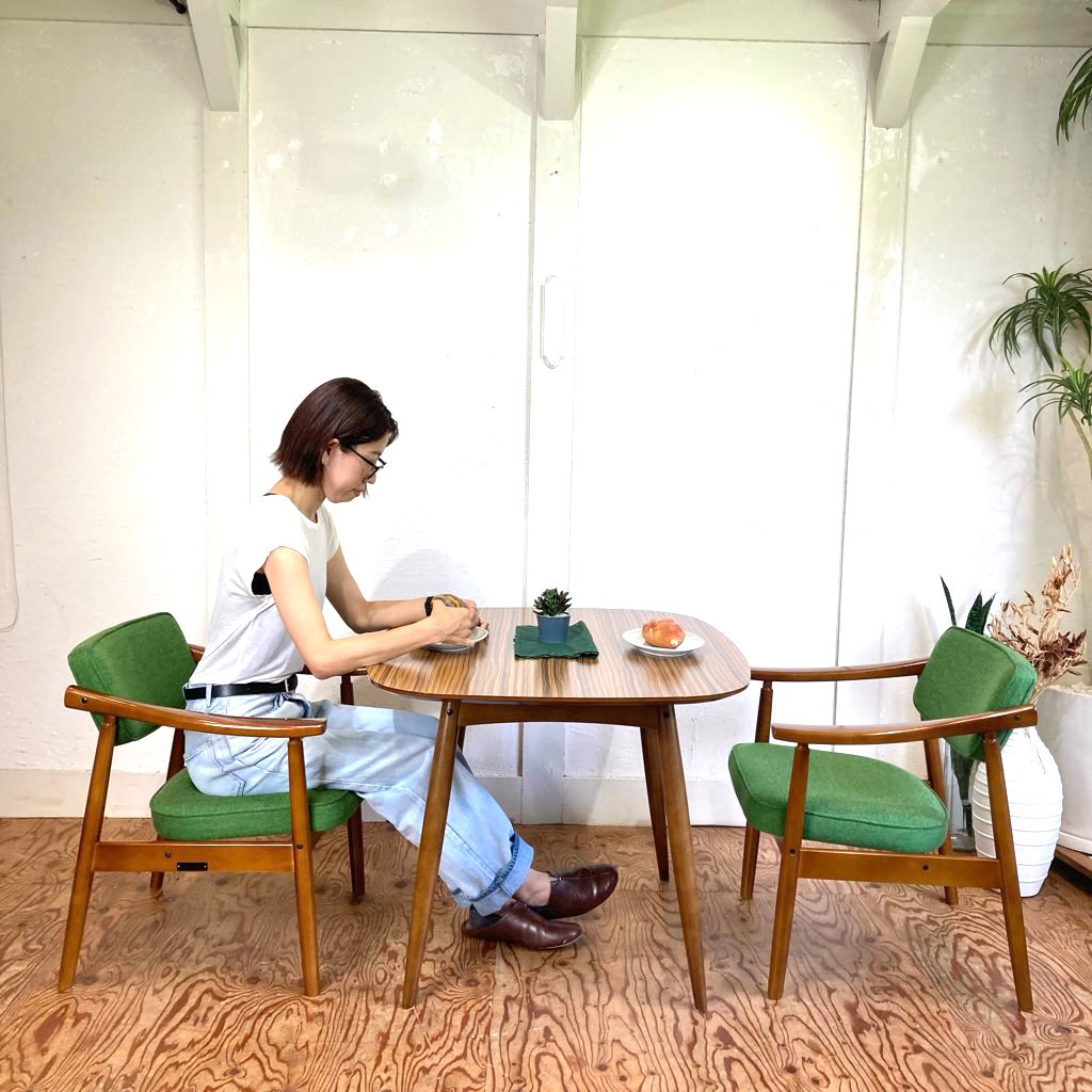 カリモク60 / karimoku Dチェア アームチェア タープグリーン 1