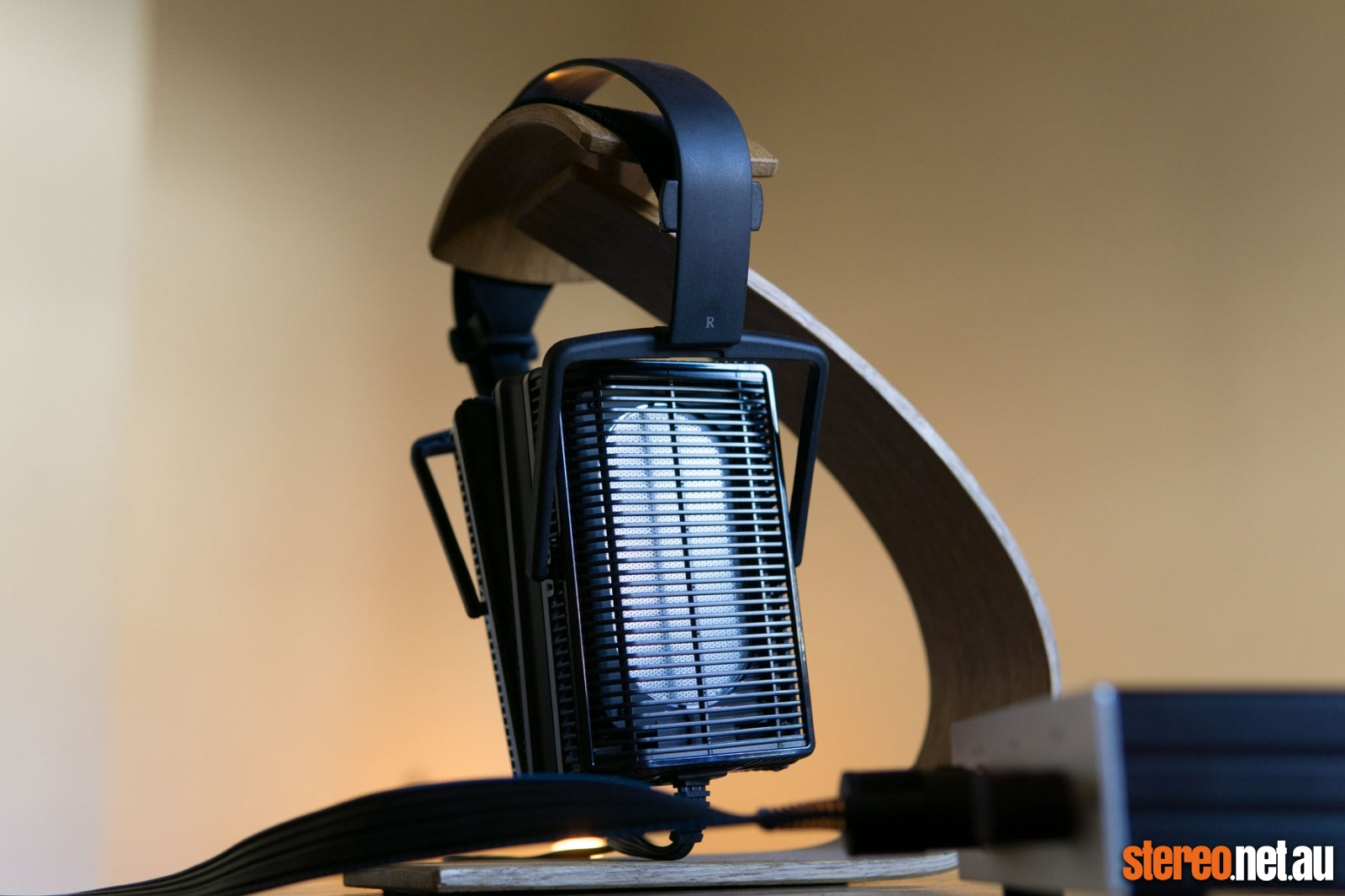 Stax srs-3100 electrostatic earspeaker system – STAX Headphones