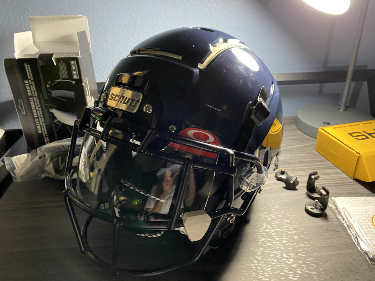 Oakley Legacy PRIZM Football Eyeshield