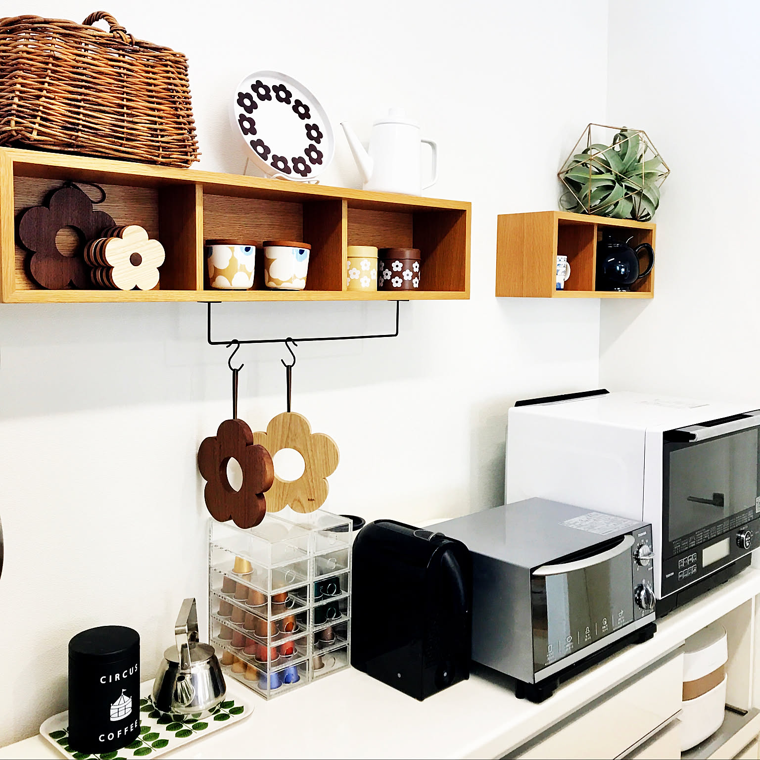 壁に付けられる家具・箱・幅88cmのおすすめ商品とおしゃれな実例