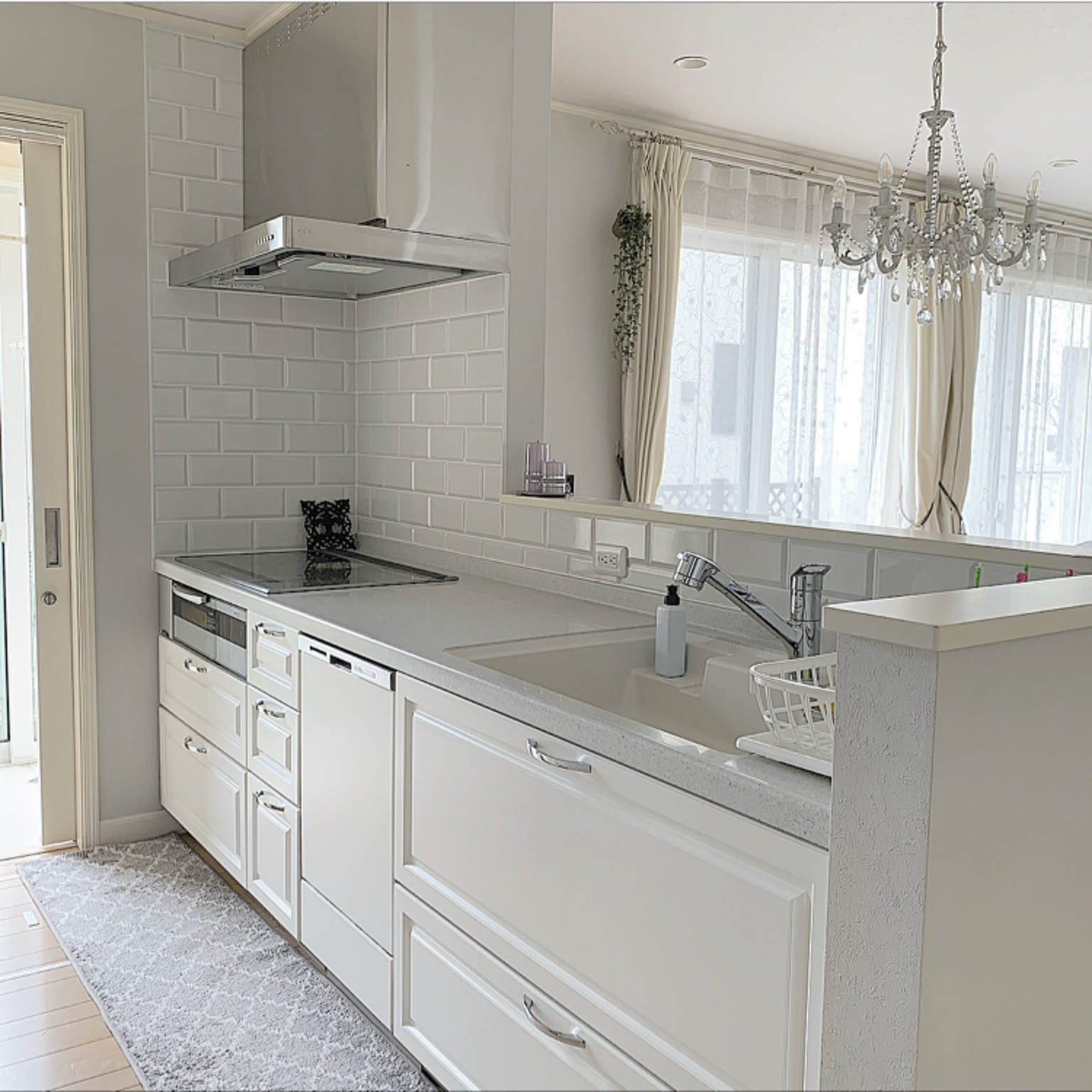 クアルタホワイトのインテリア実例 ｜ RoomClip（ルームクリップ）