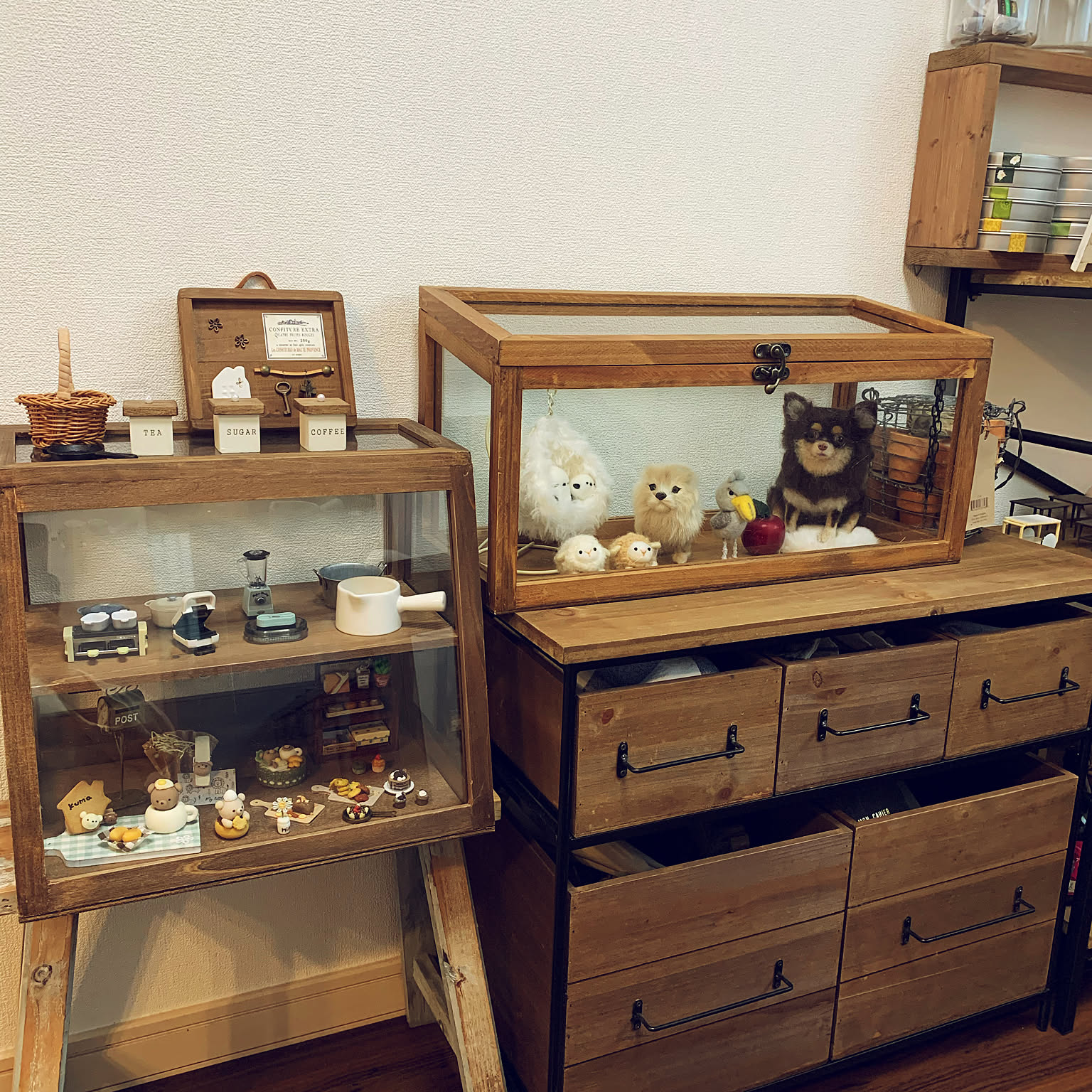 サリュ ガラスキャビネットのおすすめ商品とおしゃれな実例