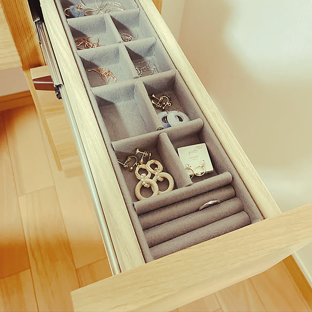 iPhoneの箱のインテリア実例 ｜ RoomClip（ルームクリップ）