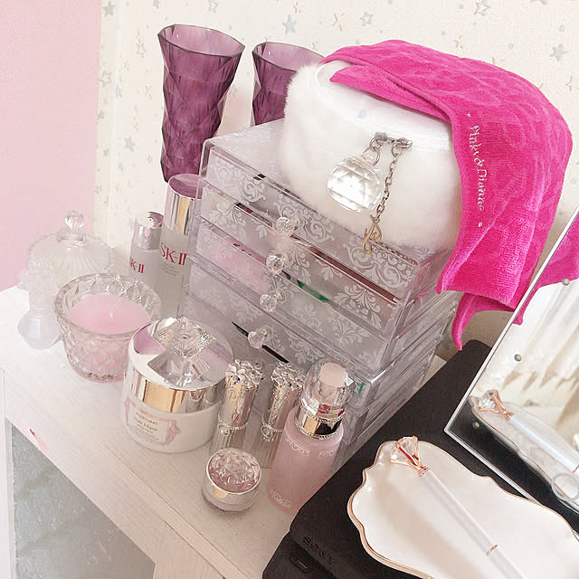 ジルスチュアートコスメのおすすめ商品とおしゃれな実例 ｜ RoomClip