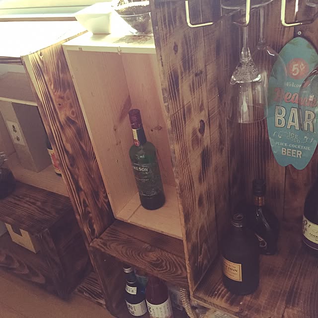 アンティーク 酒棚のおしゃれなアレンジ・飾り方のインテリア実例