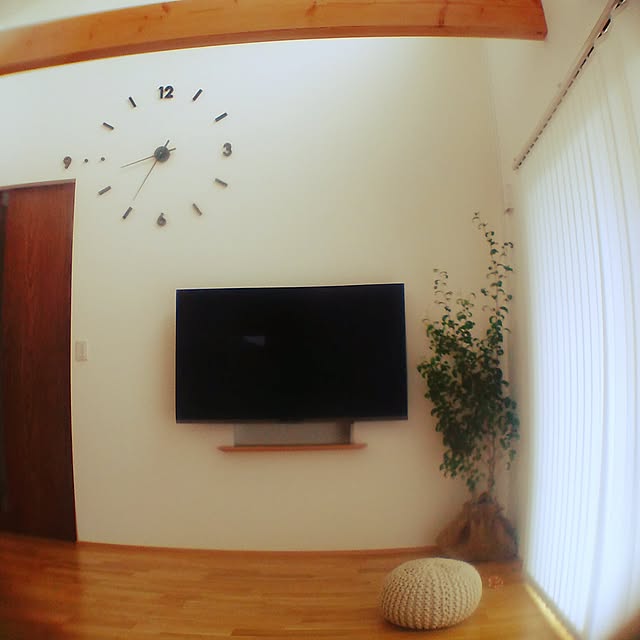 壁掛けテレビ AQUOS 60インチのおすすめ商品とおしゃれな実例