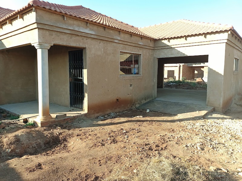 4 Bedroom House For Sale in Ga-rankuwa by RE/MAX