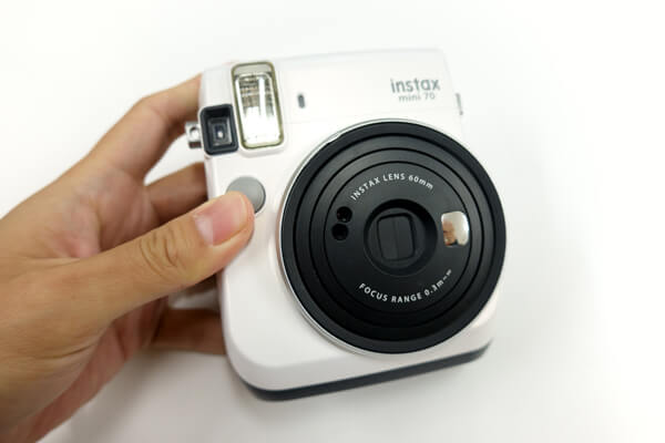 遊べる高機能チェキ“instax mini70”レビュー！mini70Nとは？mini90など