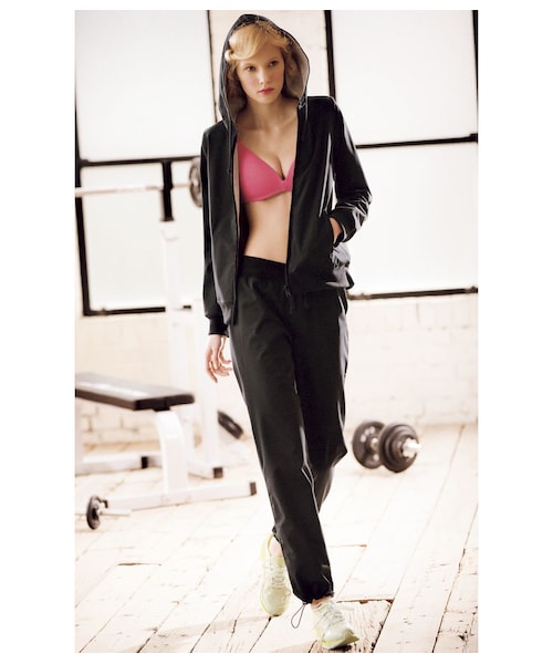 PEACH JOHN（ピーチジョン）の「PJ BODY STUDIO／サウナ