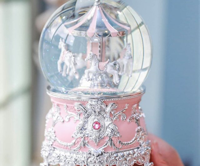 台湾 ピンクのアミューズメント馬クリスタルボールオルゴール誕生日