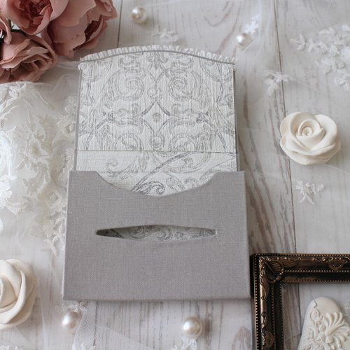 フレンチシック カメオ モチーフ フリル リボン ポケットティッシュ