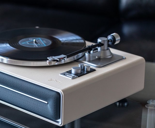 30%OFF】台湾 Hifi高音質 一体型レコードプレーヤー 内蔵スピーカー