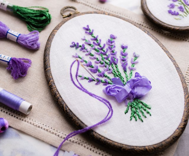 ラベンダーの花の刺繍制作キット 大きい枠で しっかり刺繍したい方へ