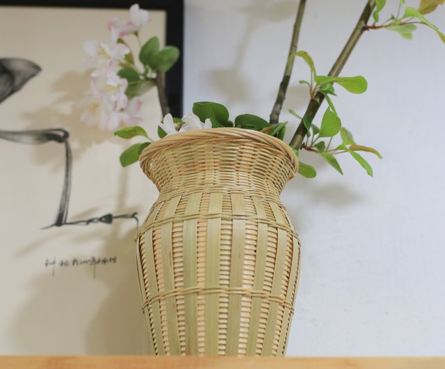 竹編みシリーズ | 竹編み花器 | 防漏瓶入り水瓶 | 伝統民芸品 esz