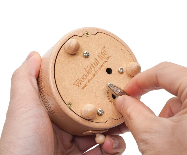 台湾 【ピーナッツ スヌーピー】スヌーピーパーク 楽しく揺れるターン