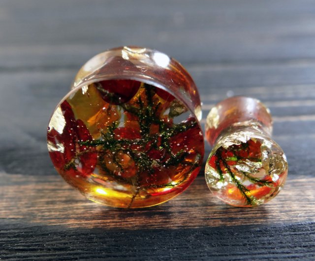 ウクライナ 琥珀色の金のプラグゲージ石ジュエリーレジン Eterniada