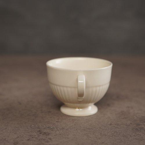 台湾 英国ウェッジウッド クイーンズウェア クラシック エドミー