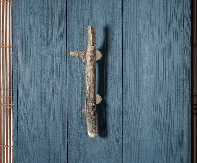 個性ある 流木ドア取っ手・流木ドアノブ・流木ドアハンドル・ 木製ドア