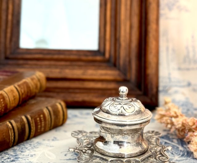 台湾 40037-美しきフランスアンティーク シルバープレート製インク壺